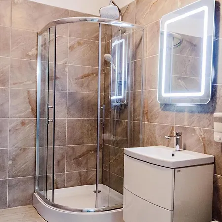 Cazare Mamaia Nord! Alezzi Beach Resort Apartament