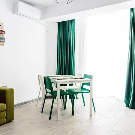 Apartament Cazare Mamaia Nord! Alezzi Beach Resort *