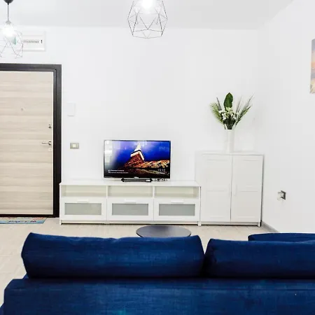 Apartament Cazare Mamaia Nord! Alezzi Beach Resort Năvodari